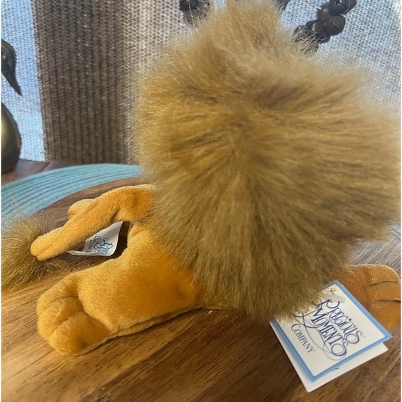 Vintage Lion Precious Moments Plush Bean Bag Alek Pals 1998 with Tags - Picture 3 of 12